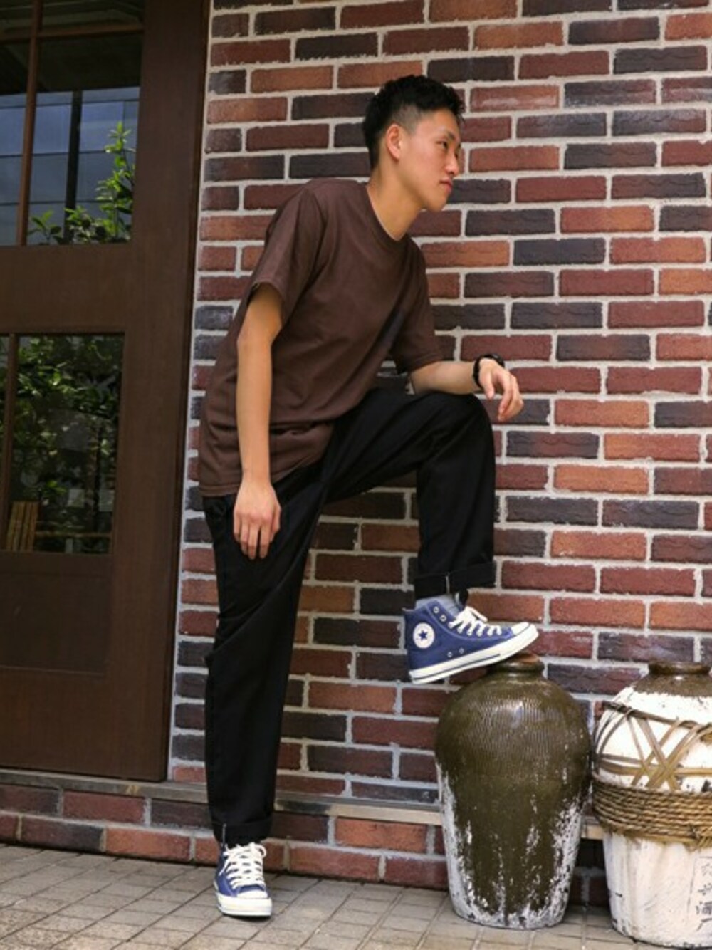 「CONVERSEのCONVERSE CVS ALL STAR HI（スニーカー、ブルー系）」を使った、チャプター君さん（メンズ・166cm）の春コーディネートの1枚目の写真