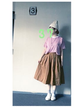 「キャメルスカート」｜「アイテム（スニーカー）」を使った、37さん（レディース・154cm）の夏コーディネート