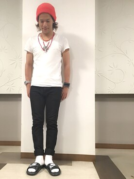 「激安コーデ」｜「アイテム（ビーチサンダル）」を使った、カズしゃんさん（メンズ・170cm）の春コーディネート