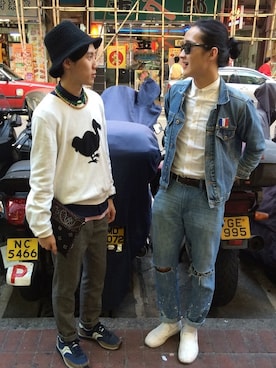 「JW Anderson（ジェイダブリューアンダーソン）のアイテム（ニット/セーター）」を使った、J.Cさん（メンズ・170cm）の秋コーディネート