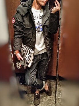 「NEIL BARRETT（ニールバレット）のアイテム（デニムパンツ）」を使った、TKさん（メンズ・170cm）の冬コーディネート