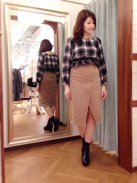 「Supreme.La.La.（シュープリームララ）のアイテム（ブーツ）」を使った、Natsumi Sudoさん（レディース・160cm）の秋コーディネート
