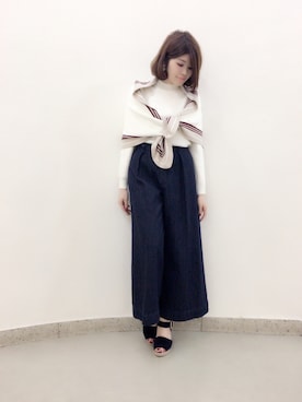 「Supreme.La.La.（シュープリームララ）のアイテム（サンダル）」を使った、Natsumi Sudoさん（レディース・160cm）の秋コーディネート