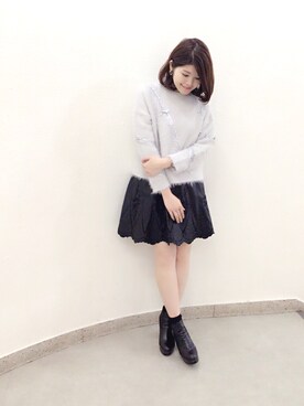 Natsumi Sudoさんの「刺繍フェイクレザースカート」を使ったコーディネート