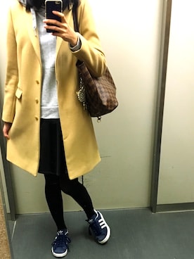 「LouisVuitton」｜「アイテム（チェスターコート）」を使った、amiさん（レディース・162cm）の春コーディネート