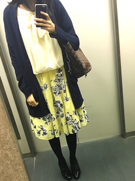 「STRAWBERRY-FIELDS（ストロベリーフィールズ）のアイテム（シャツ/ブラウス）」を使った、amiさん（レディース・162cm）の春コーディネート