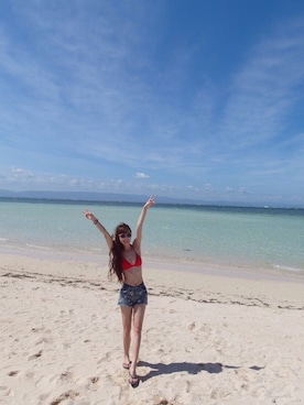 「アイテム（水着、レッド系）」を使った、Hanaさん（レディース・160cm）の冬コーディネート