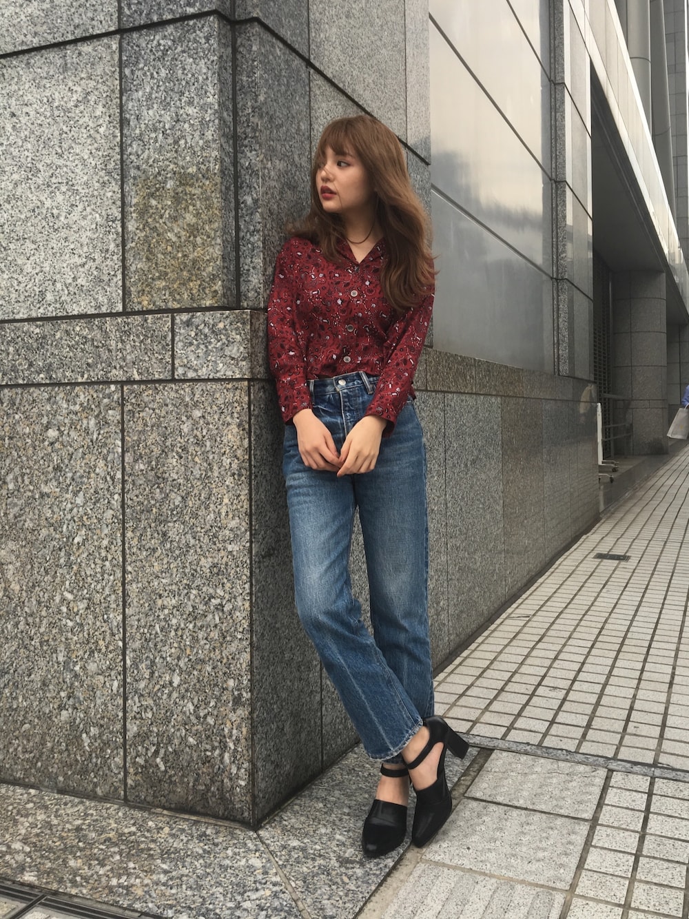 「秋コーデ、ootd、SLY」｜「SLYのHARRY JW STRAIGHT-B（デニムパンツ、ブルー系）」を使った、吉木千沙都さん（レディース・158cm）の秋コーディネートの1枚目の写真