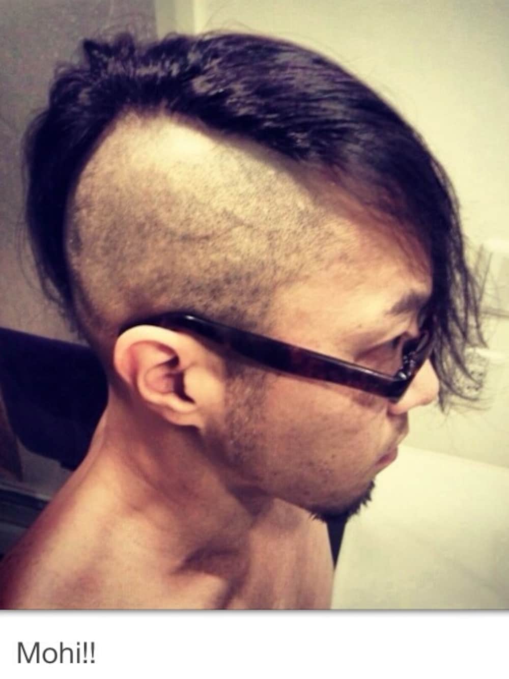 「モヒカン、七三分けヘアー」｜「spec espaceのメガネー( ´ ▽ ` )ﾉ（その他小物、その他）」を使った、赤毛のケリィさん（メンズ・168cm）の夏コーディネートの1枚目の写真