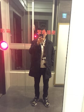 「GAP（ギャップ）のアイテム（トレンチコート）」を使った、Toru Shimodaさん（メンズ・175cm）の冬コーディネート