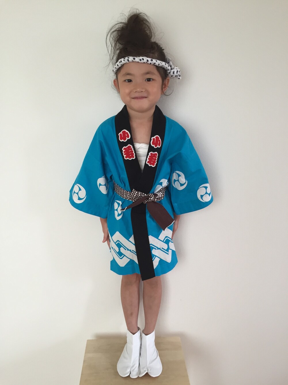 「祭り、祭り衣装、夏祭り、5歳、おんなのこ、夏コーデ、キッズコーデ、ハッピ、モヒカン」｜「no brandのアイテム（その他シューズ、ホワイト系）」を使った、ananさん（キッズ・100cm）の夏コーディネートの1枚目の写真