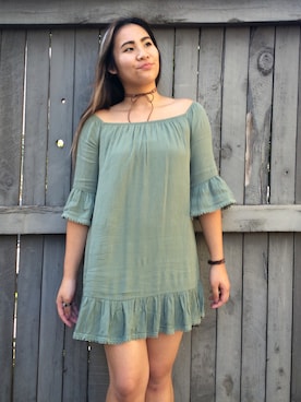 「BTS」｜「アイテム（ワンピース/ドレス）」を使った、HannahNguyenさん（レディース・157cm）の秋コーディネート