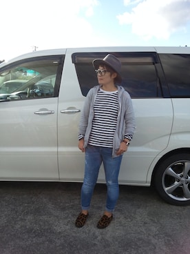 「Right-on（ライトオン）のアイテム（Tシャツ/カットソー、ブラック系）」を使った、MISAさん（レディース・163cm）の秋コーディネート