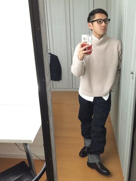 「HOLLYWOOD RANCH MARKET（ハリウッドランチマーケット）のアイテム（デニムパンツ、ブルー系）」を使った、まーくんさん（メンズ・165cm）の冬コーディネート