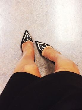 「kate spade new york（ケイトスペード ニューヨーク）のアイテム（パンプス、ブラック系）」を使った、Miss Makiliciousさん（レディース・157cm）の秋コーディネート
