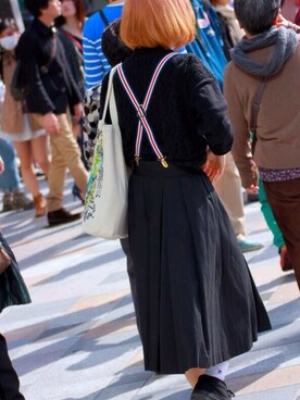 「Yves Saint Laurent（イヴサンローラン）のアイテム（スカート）」を使った、Marimoさん（レディース・156cm）の春コーディネート