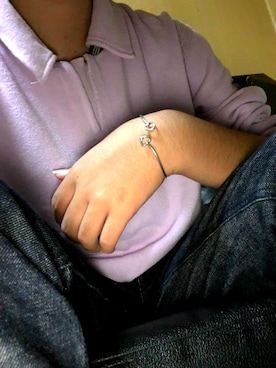 「STONE ISLAND（ストーンアイランド）のアイテム（ニット/セーター、パープル系）」を使った、きい🔑さん（メンズ・175cm）の秋コーディネート