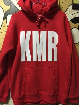 「KEMURI Styleのアイテム（パーカー、レッド系）」を使った、kemuri styleさん（メンズ・175cm）の冬コーディネート