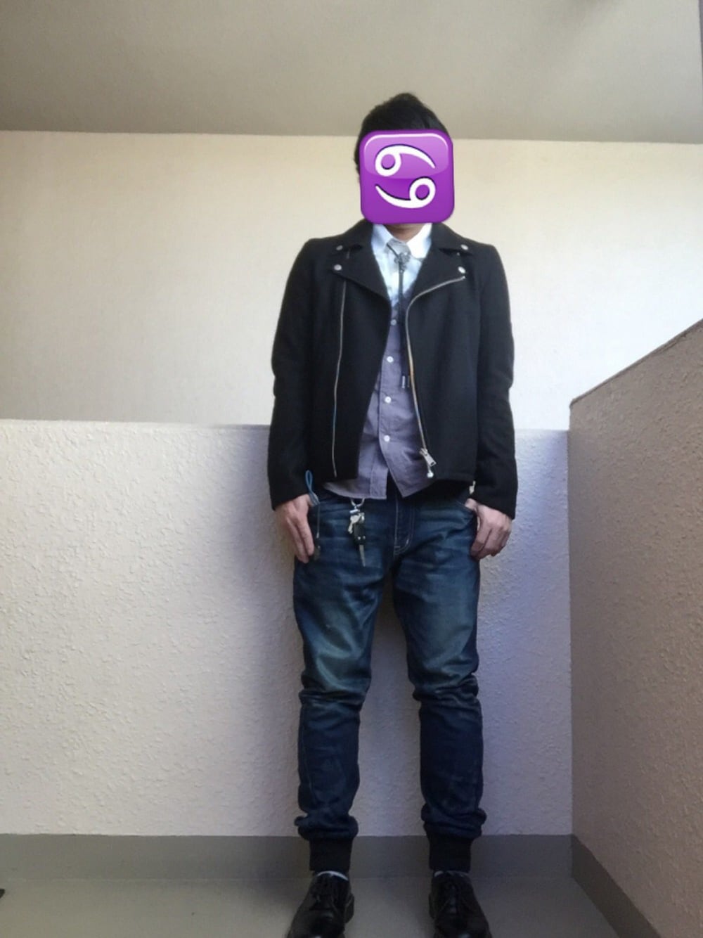 「ライダース、パネルシャツ、リブパンツ、ポストマン、ループタイ、RAGEBLUE、glamb、Dr.Martens、アダルトおカワたん部、XmasぱーちーWEAR2016告知」｜「RAGEBLUEのアイテム（ピーコート、ブラック系）」を使った、Ren Saitoさん（メンズ・168cm）の冬コーディネートの1枚目の写真