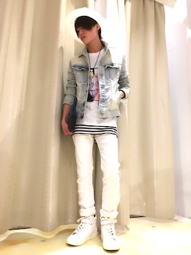 「フェザー」｜「アイテム（デニムジャケット）」を使った、ぴいさん（メンズ・173cm）の春コーディネート