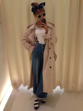 「FIG&VIPER（フィグアンドバイパー）のアイテム（トレンチコート）」を使った、峯山 愛さん（レディース・163cm）の春コーディネート
