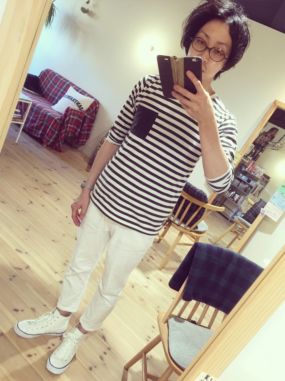 「ootd、白コーデ、スニーカー、ボーダー」｜「CIAOPANIC TYPYのアイテム（Tシャツ/カットソー、ホワイト系）」を使った、takaaki☆さん（メンズ・170cm）の春コーディネートの1枚目の写真