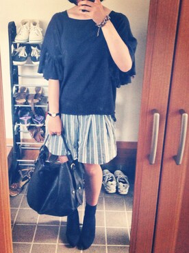 「IL BISONTE（イルビゾンテ）のIL BISONTE　/ Soft Leather Shoulder Bag（ショルダーバッグ、グレー系）」を使った、toさん（レディース・157cm）の夏コーディネート
