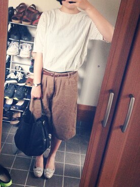 「IL BISONTE（イルビゾンテ）のIL BISONTE　/ Soft Leather Shoulder Bag（ショルダーバッグ、グレー系）」を使った、toさん（レディース・157cm）の秋コーディネート