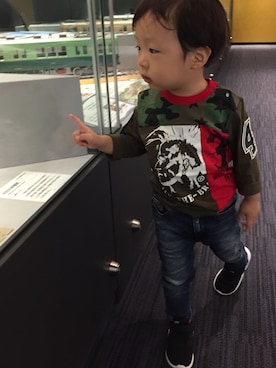 「DIESEL KIDS」｜はなさゆりさん（キッズ・90cm）の秋コーディネート