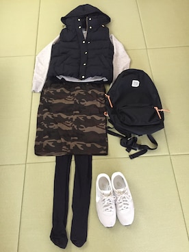 「FREDRIK PACKERS（フレドリックパッカーズ）の【Fredrik Packers】500D Day Pack（バックパック/リュック、ブラック系）」を使った、ニャモさん（レディース・161cm）の秋コーディネート
