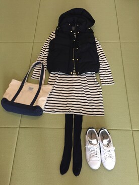 「BCBG（ビーシービージー）のアイテム（ワンピース、ホワイト系）」を使った、ニャモさん（レディース・161cm）の秋コーディネート