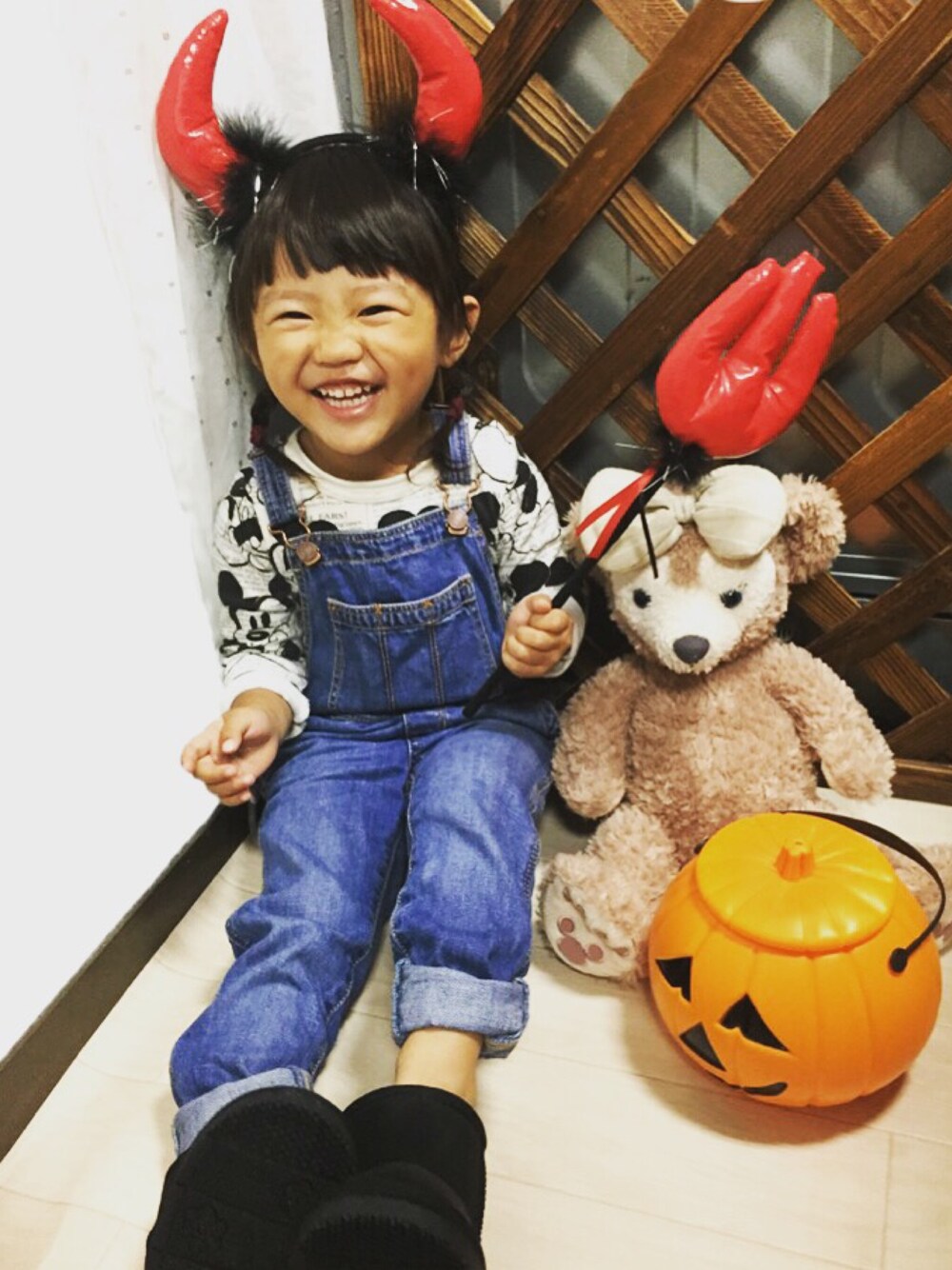 「キッズコーデ、キッズファッション、2歳、女の子、おんなのこ、女の子コーデ、ハロウィン、halloween」｜「ダイソーのアイテム（カチューシャ、その他）」を使った、iori¨̮さん（キッズ・90cm）の秋コーディネートの1枚目の写真