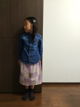 「ZARA（ザラ）のアイテム（シャツ/ブラウス、ブルー系）」を使った、hiroさん（キッズ）の春コーディネート