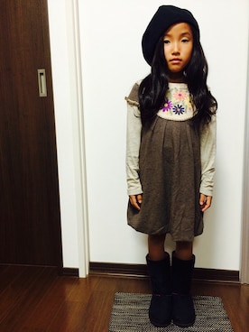 「ANNA SUI miniのアイテム（ワンピース、ブラウン系）」を使った、hiroさん（キッズ）の秋コーディネート