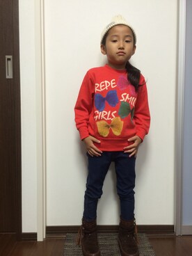 「？のアイテム（Tシャツ/カットソー、レッド系）」を使った、hiroさん（キッズ）の秋コーディネート