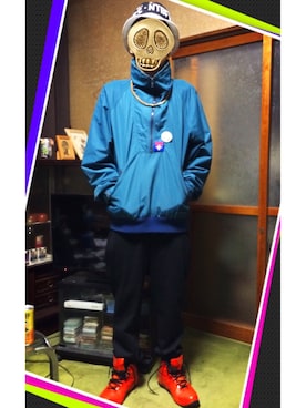 「アイテム（ナイロンジャケット、グリーン系）」を使った、なるみさん（メンズ・167cm）の秋コーディネート