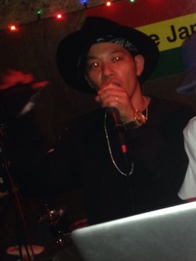 「GIVENCHY（ジバンシイ）のアイテム（スウェット、ブラック系）」を使った、ZORO(@playazlounge)さん（メンズ・170cm）の秋コーディネート