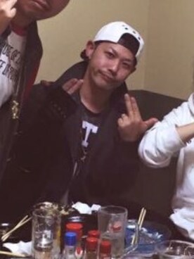 「CALER&SONSのアイテム（キャップ、ホワイト系）」を使った、ZORO(@playazlounge)さん（メンズ・170cm）の秋コーディネート