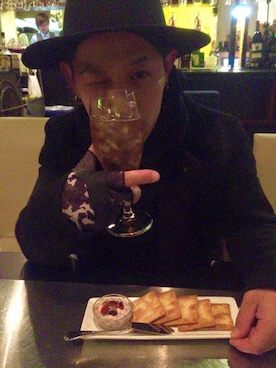 「operetor(白×ジンジャー)のアイテム（その他、ホワイト系）」を使った、ZORO(@playazlounge)さん（メンズ・170cm）の冬コーディネート