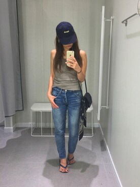 「リブT」｜「アイテム（財布/小物）」を使った、AYAさん（レディース・156cm）の夏コーディネート