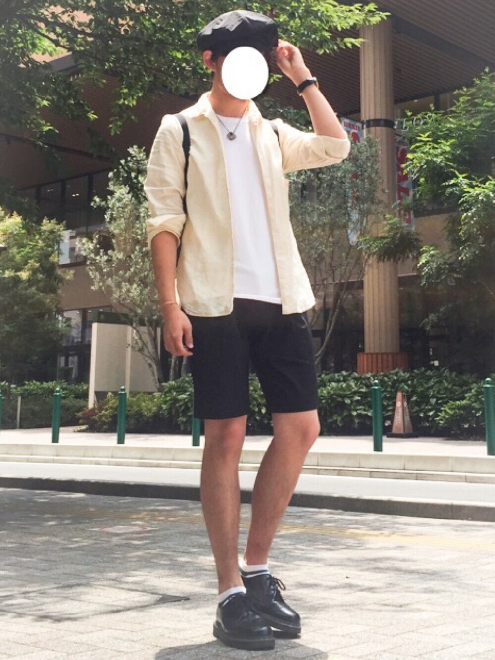 たちさんの（UNIQLO AND LEMAIRE）を使ったコーディネートの1枚目の写真