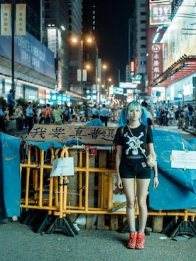 「Mong Kok」｜Mui Ziさん（レディース・156cm）の秋コーディネート