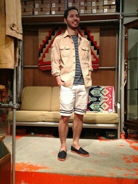 「BEAMS PLUS（ビームスプラス）のアイテム（Tシャツ/カットソー）」を使った、Hasebeさん（メンズ・171cm）の春コーディネート