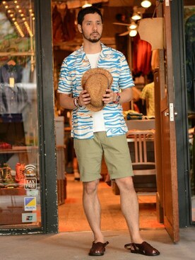 「BEAMS PLUS（ビームスプラス）のアイテム（Tシャツ/カットソー）」を使った、Hasebeさん（メンズ・171cm）の夏コーディネート