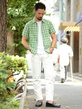 「BEAMS PLUS（ビームスプラス）のアイテム（Tシャツ/カットソー）」を使った、Hasebeさん（メンズ・171cm）の夏コーディネート