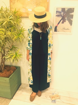 「Factor=（ファクターイコール）のアイテム（オールインワン・サロペット）」を使った、ozakiさん（レディース・160cm）の冬コーディネート