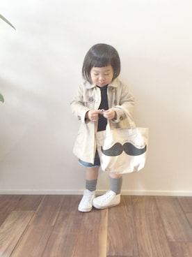 「next（next）のアイテム（トレンチコート）」を使った、so873さん（キッズ・80cm）の冬コーディネート