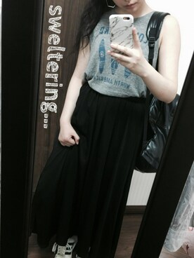 「AZUL by moussy（アズールバイマウジー）の6角形フープピアス（ピアス（両耳用））」を使った、AKANEさん（レディース・151cm）の夏コーディネート