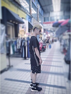 「Woden（ホーデン）のアイテム（Tシャツ/カットソー、ブラック系）」を使った、Libra_DENさん（メンズ）の夏コーディネート