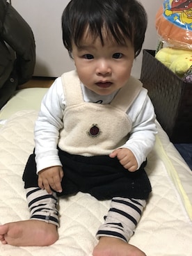 「9ヶ月」｜「アイテム（オールインワン・サロペット）」を使った、takerUn✧︎さん（キッズ・70cm）の冬コーディネート
